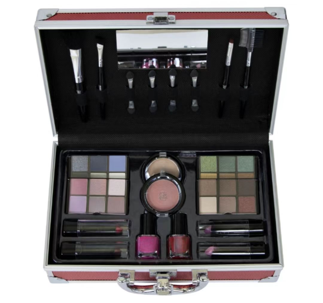 Color Cosmetics Box